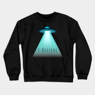 Flying Saucer I Believe' Shirt, Unisex Alien Encounter Tee Casual UFO Believer Wear Ideal Gift for Extraterrestrial Fans Crewneck Sweatshirt